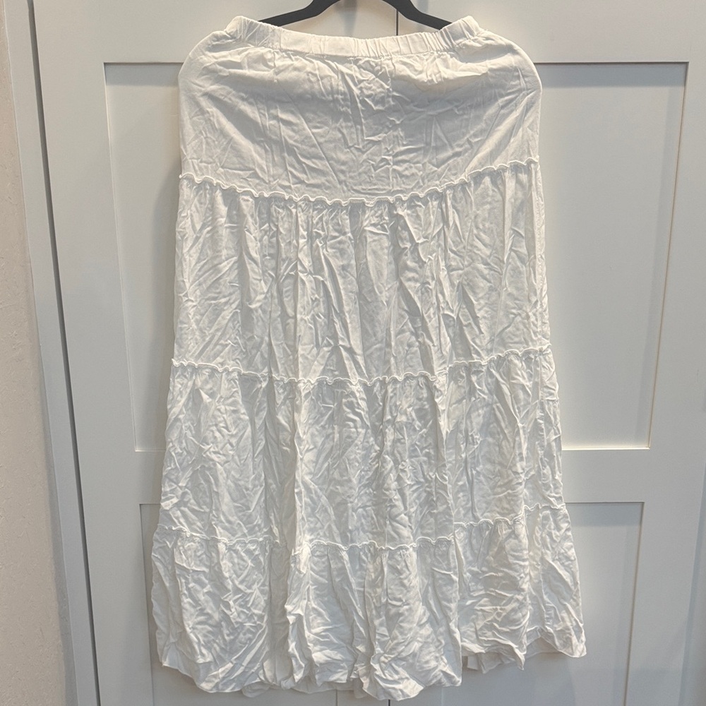 Brandy Melville White A-Line Skirt
